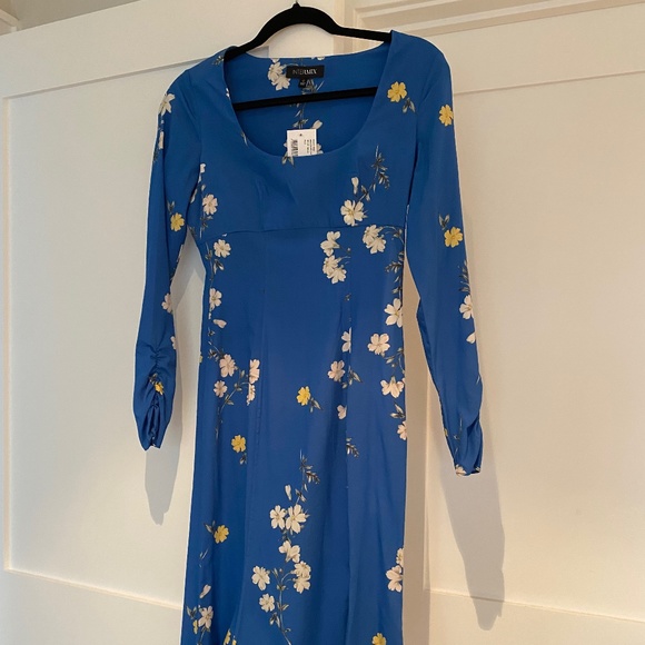 Intermix dress size 0 - Picture 2 of 3